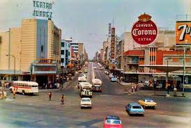 Guadalajara Ayer Y Hoy Avenida Juarez Y Calzada Independencia 1970 Catedral De Guadalajara Guadalajara Historia De Mexico
