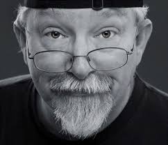 Amazon.com: The Hundred Worlds (Cannon Publishing Anthology Series Book 3)  eBook : Holmes, J.F., Dandridge, Doug, Ibson, Jamie, McCune, Sean,  Humphreys, Daniel , Del Arroz, Jon, Bascom, Scott, Peters, James , Olsen,