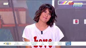 Estelle denis, supportrice et animatrice pour le mondial. Non Stop People S Tweet Estelle Denis Ses Adieux Emus A L Equipe D Estelle Trendsmap