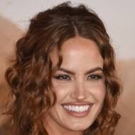 Cristina Picazo's Instagram, Twitter & Facebook