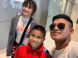 Rodtang Menjadi Mentor Bagi Adik Stamp Dalam Muay Thai