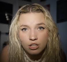 Sucker" by Kelsie Kimberlin is a tale of heartache and self-discovery