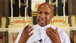 30th Sunday in Ordinary year C. Which is a good prayer?