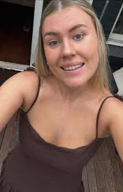 Looking for someone to help with my 1 year old while I'm coaching fitness  classes, perfect for high school student or confident upper primary. Only  an hour at a time in the