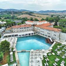 Hot Springs In Tuscany Revealed Behind My Scene Hot Springs Tuscany Italy Travel Beautiful Destinations