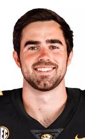 Drew Fine's Instagram, Twitter & Facebook