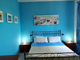 Das beste an der sache ist, dass der wein kostenlos sprudelt. Bed And Breakfast Ortona