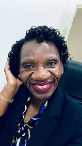 Lucas tem só 7 anos e sente muita falta da sua mãe 💔. Simone não anda, não  fala há 1 ano após grave caso de Covid. O pai do Lucas,  @levy.goncalves.7798 largou