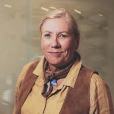 For 44 years, Fergus has volunteered for his local Rural Fire Service. He's  a proud member of the Samford RFS who have collectively given thousands of  hours to protect their community. There's… |