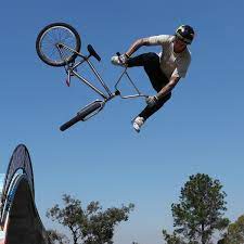 Jun 09, 2021 · bmx freestyle is a question of executing figures and jumps. Aibmifxecafjxm