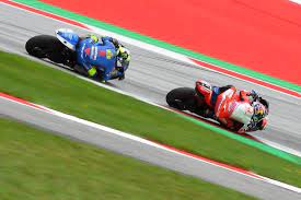 Kualifikasi gp austria dimulai dengan sesi q1, diikuti oleh 10 rider yang gagal menembus top ten fp3, termasuk valentino rossi, jorge martin, alex rins dan miguel oliveira. 4pekxgt1u I7km