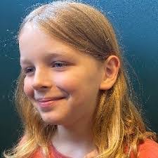 Carla Shelley's Instagram, Twitter & Facebook