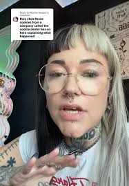 Replying to @Maxine Hooper go checkout @THE COOKIE DEALER and show them  some love! #fyp