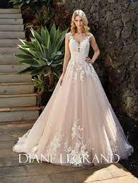 Maybe you would like to learn more about one of these? Brautladen In Warburg Brautkleid Fur Einen Einzigartigen Auftritt