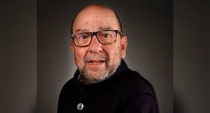 Encuentro con el poeta extremeño Jaime Álvarez Buiza en Ámbito Cultural de  El Corte Inglés