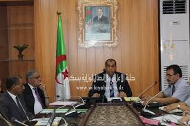 اجتماع تقييمي للحملة الوطنية لنظافة المحيط والاماكن العمومية‏. – الموقع  الرسمي لولاية بسكرة