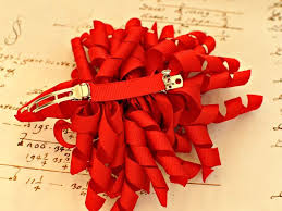 Curling ribbon hair kit cream medium. Just Wanted The Curly Ribbons But This Diy Shows How To Make A Clip Ribbon Hair Bows Diy Hair Bows Making Hair Bows
