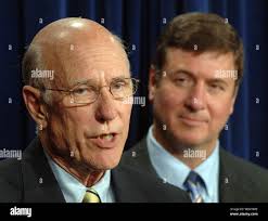 R kan hi-res stock photography and images