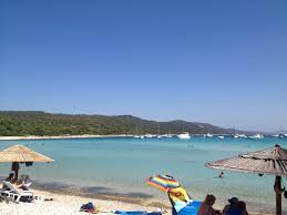 Feel the sea breeze in your hair, taste of salt on your lips and warm sun rays on your skin while cruising towards sakarun, the most beautiful beach of the adriatic. Day Trip To Saharun Beach Jensop The Singing Traveler