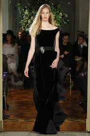 See The Complete Alberta Ferretti Limited Edition Spring 2017 Couture Collection Couture Fashion Fashion Spring Couture