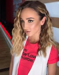 На канале «ю» шоу продолжится без ее участия. U Menya Osoboe Polozhenie Olga Buzova V Pryamom Efire Dom 2 Podtverdila Svoyu Beremennost