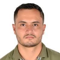 Edward Leal's Instagram, Twitter & Facebook