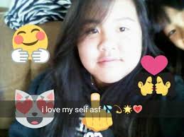 Elle May Saechao (@elle_bundalia)