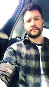 How many posts, comments, requests do you think I personally filter per  day? Sometimes it's over 6,000… yes really. most of them are utter crap. I  am currently the only moderator left…