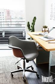 Case Study Desk And Upholstered Rolling Base Chair Work Table Desk Modern Houses Interior Case Study Furniture