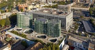 Piazze e giardini in quota: ecco il Rettorato Roma Tre dello studio ...