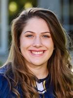 Softball Powers its Way to Wins over No. 1 and No. 4 Seeds