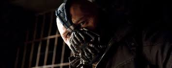 James delaney (tom hardy) wird nach zehn jahren in afrika allseits für tot gehalten, aber hier ist er, um seinen wahnsinnig gewordenen vater zu beerdigen. Seine Rollen In The Dark Knight Rises Und Mad Max Fury Road Haben Schaden Am Korper Von Tom Hardy Hinterlassen Kino News Filmstarts De