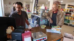 Cet article possède un paronyme, voir dimanche martin. L Ouverture Le Dimanche De L Hypermarche Carrefour A Laon Inquiete