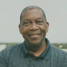 Derrick R Wiggins JR