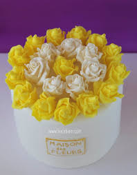 Maison Des Fleurs Cake Maison Des Fleurs Pasta Maison Des Fleurs Rose Cake Engagement Cake Wedding Cake Dugun Pa Rose Cake Engagement Cakes Wedding Cakes