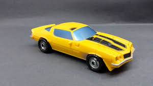 Revered bumblebee request camaro5 chevy camaro forum camaro zl1. Transformers Movie 2007 Bumblebee Camaro 1976 Deluxe Class Video Review En Espanol Youtube