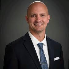 Howard Black's Instagram, Twitter & Facebook