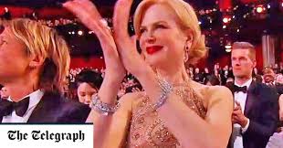 Nicole Kidman Blames Huge Diamond Ring For Her Seal Like Oscars Clapping