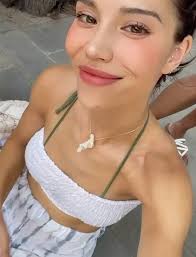 𝘖𝘯𝘦 𝘯𝘪𝘨𝘩𝘵 𝘰𝘯 𝘎𝘪𝘭𝘪 𝙏