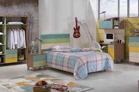 Mobilya sekterünün dev markası bellona tarafından üretilen koltuk takımları,yatak odası takımları,yemek odası takımları,genç odası takımları,bahçe mobilyaları yataklar,bazalar,uyku setleri,nevresim takımları,yastıklar piranlarda bulabilirsiniz. Bellona Genc Odasi Takimlari 2020 Gayrimenkuleks