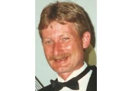 Neil Bauman's Instagram, Twitter & Facebook