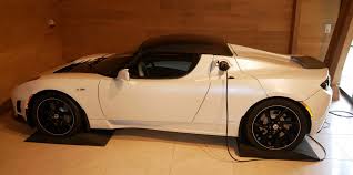 Tesla Roadster Goes For Sale At Insane 1 5 Million Asking Price Https T Co Gkktijjv5i By Fredericlambert Bjmt In 2020 Tesla Roadster Tesla Roadsters
