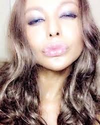 Fiona Solis (iamfionasolis)