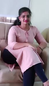 Tamil Aunty على X: Ufffff. Indha thevidiya la paathale thookudhu.  Thookalana periya soothu, thodai therikudhu kanji. Nalla shot podalam  ivala. Unga comments t.coCpyPGJodBY  X