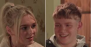 Coronation Street spoilers: Lauren seduces Max after racism comments