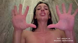 Une douche que t’es pas prêt d’oublier avec le décompte ! AMATEUR BELLATINA