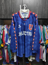Twitter oficial del club de fútbol profesional universidad de chile. Universidad De Chile 1995 Home Kit