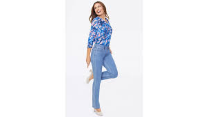 The higher prices reflect its more refined approach to design, with pieces that fit like a glove and pay homage to the latest trends. 17 Best Clothing Stores For Women Over 50 In 2021 Woman S World