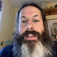 100+ perfiles de «Fratus»