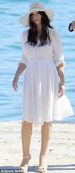 Find new and preloved monica richards items at up to 70% off retail prices. Monica Bellucci Wows In An All White Outfit Daily Mail Online